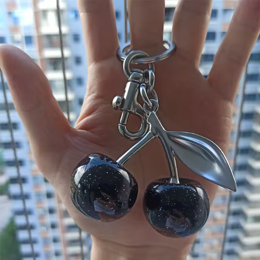 Porte-clés pendentif de sac à main à breloque cerise pour femmes, exquis, célèbre sur Internet, accessoires de sac cerise en cristal, pendentif de haute qualité