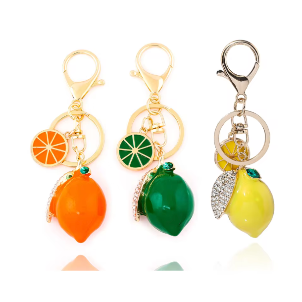 Porte-clés de voiture en forme de fruit artificiel, Design tendance, créatif, mignon, strass, petit citron, pendentif de sac pour femmes, anneau, cadeau de dessin animé